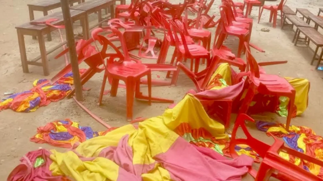 সাবেক এমপিকে প্রধান অতিথি করায় বিদায় অনুষ্ঠানে ভাঙচুর